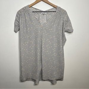 Sioni Black & White Polkadot V Neck Short Sleeve Blouse Size Large